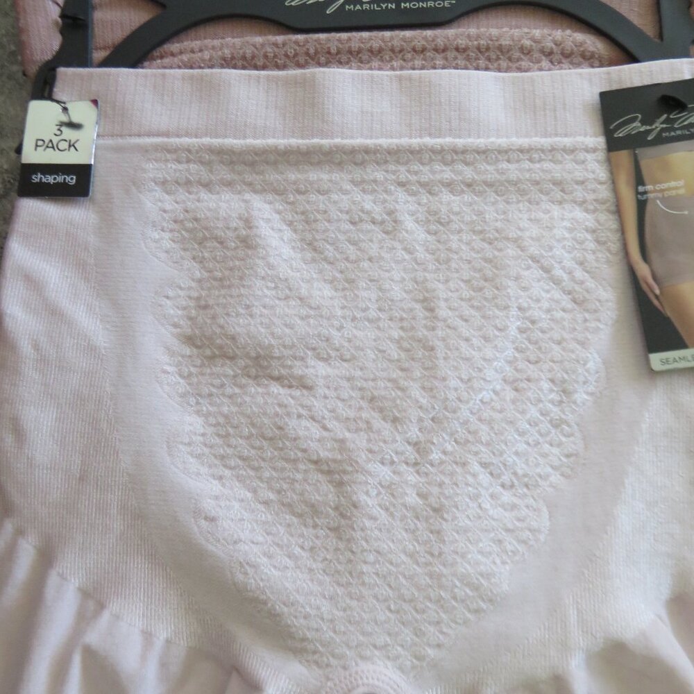 (#F-1) Marilyn Monroe 3 pair Set Seamless shaping shorts - Picture 3 of 8